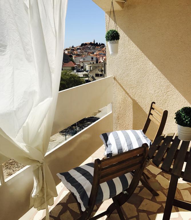 Apartment Francos Primosten Exterior photo