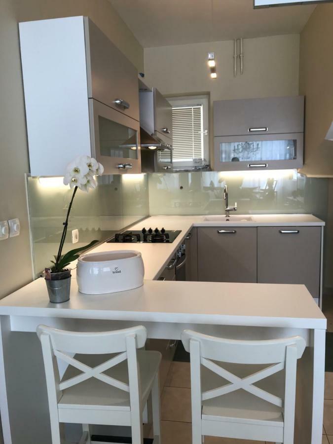 Apartment Francos Primosten Exterior photo